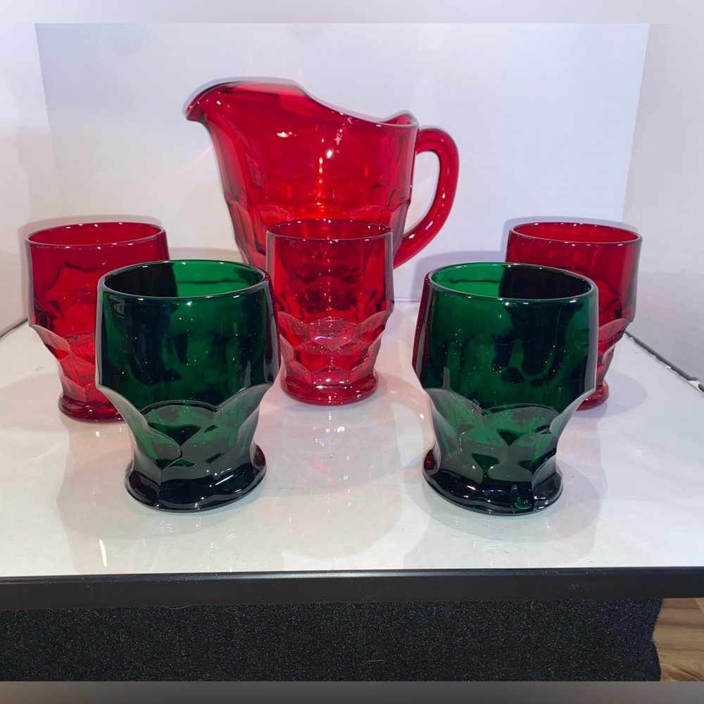 Vintage Georgian Ruby Red Pitcher & 5 Tumbler 3 Red 2 Green - Picture 4 of 4